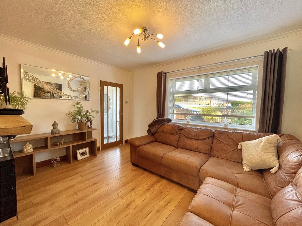 Property photo 3 of 24 Picture No. 10