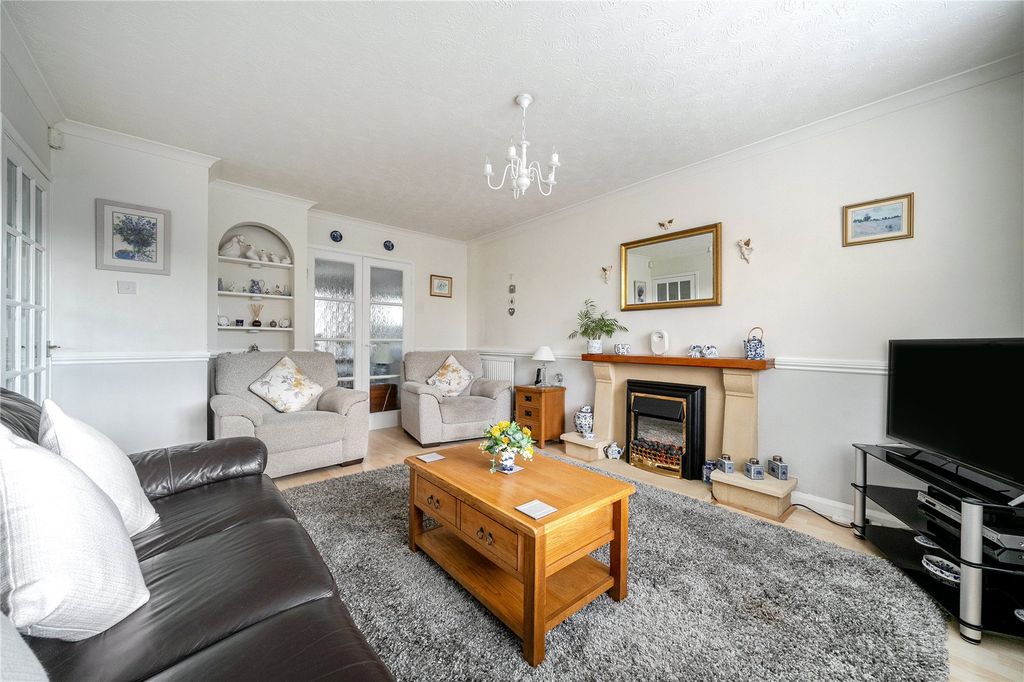 Property photo 2 of 21 Picture No. 02