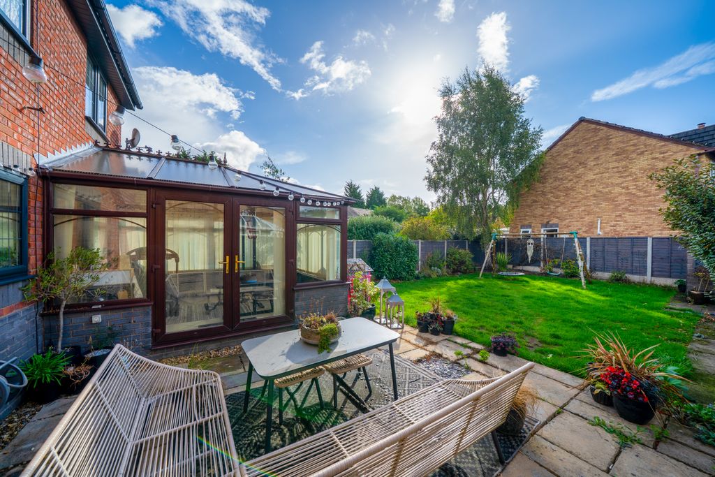 Property photo 2 of 15 Rear Garden