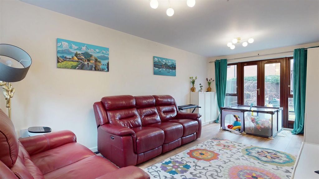 Property photo 2 of 22 01272026_193456.Jpg