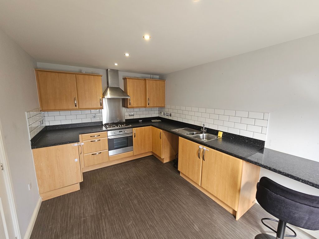 Additional image 10 of 3 bed end terrace house to rentFfordd Y Gamlas, Llanelli SA14