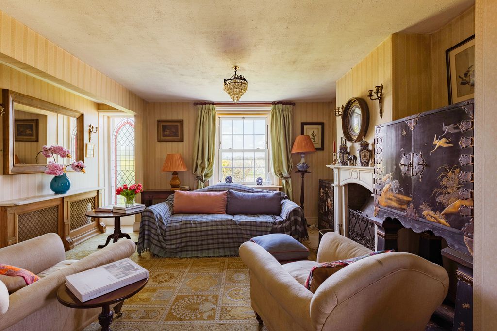 Property photo 3 of 36 340979 - A0Op600000Arwbtmaf_N20Edit.Jpg
