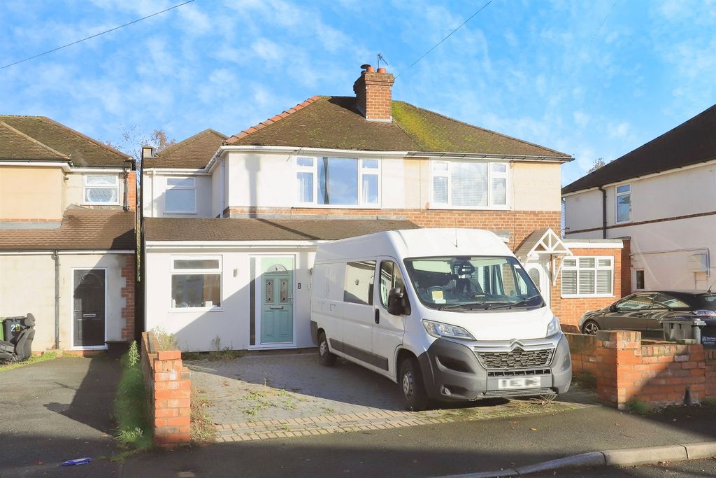 Property photo 1 of 17