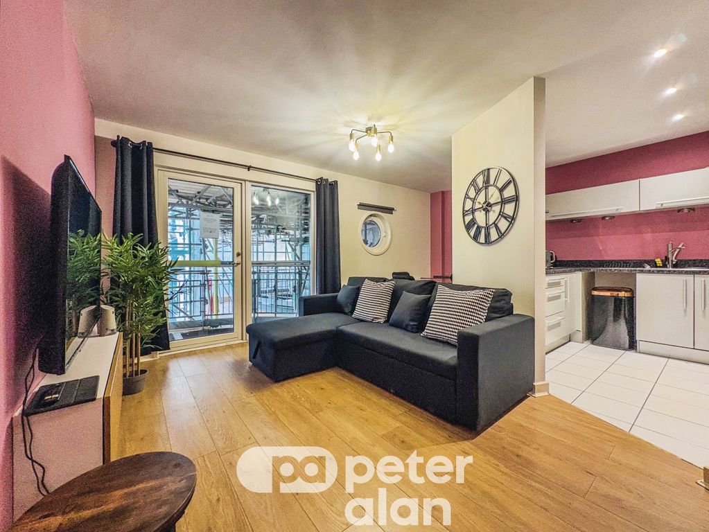 Property photo 2 of 12 Living Room