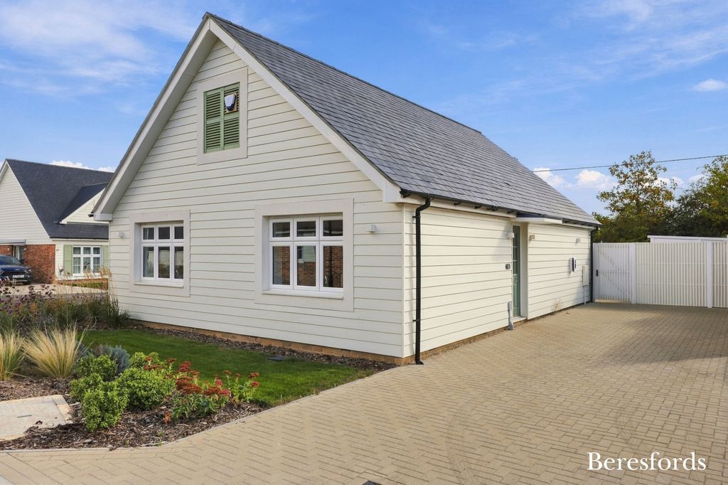 Property photo 1 of 19 Picture No. 04