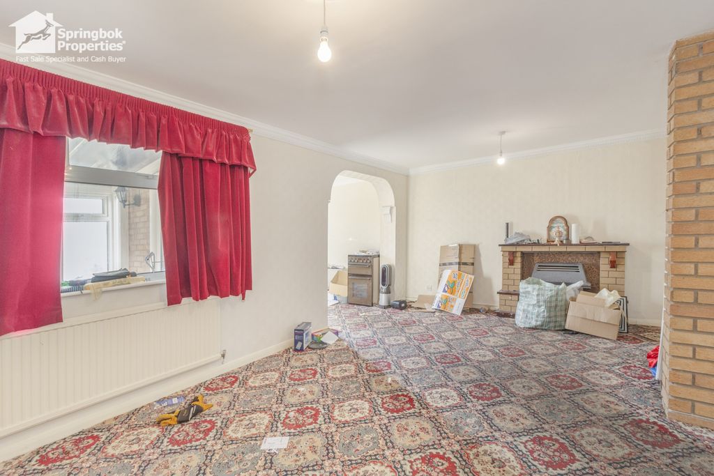 Property photo 2 of 14 Image 2