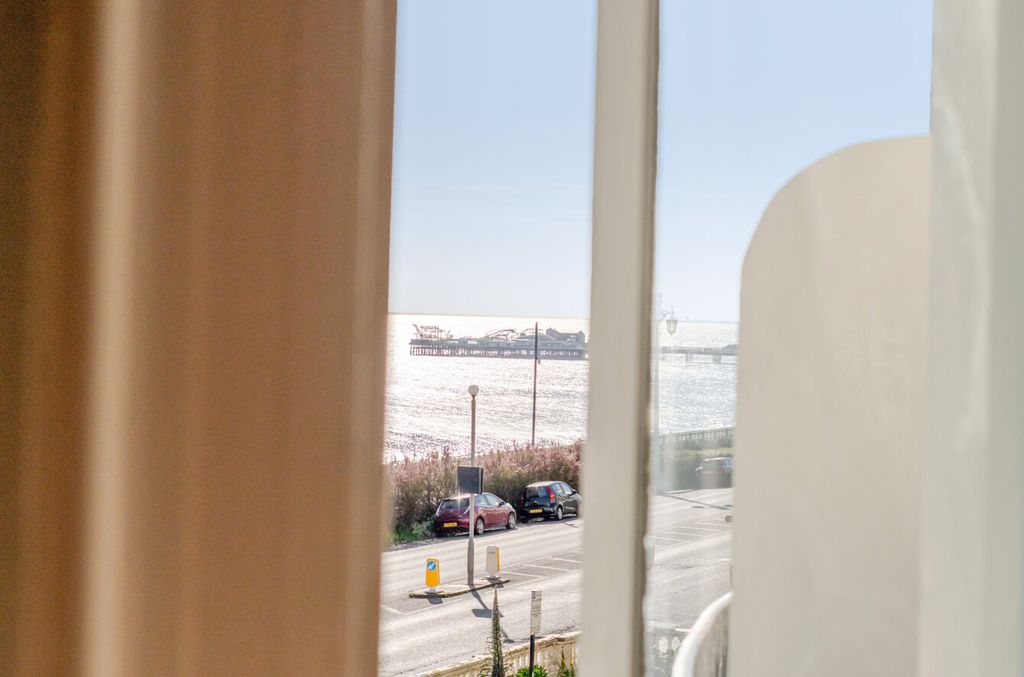 Additional image 12 of 2 bed flat for salePercival Terrace, Brighton, East Sussex BN2