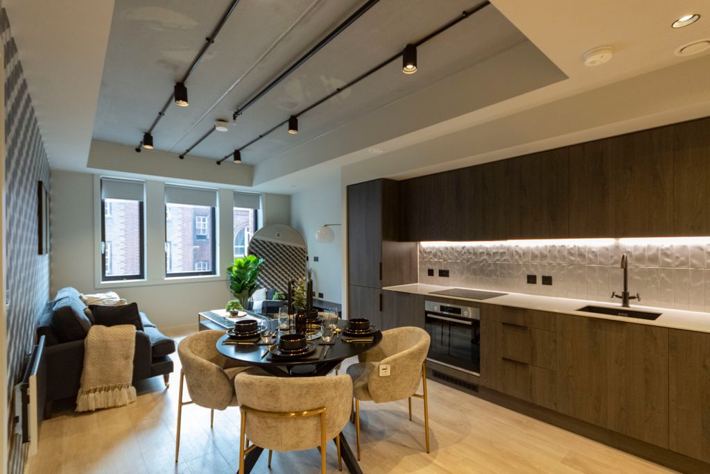 Property photo 1 of 17 Img_0605_1