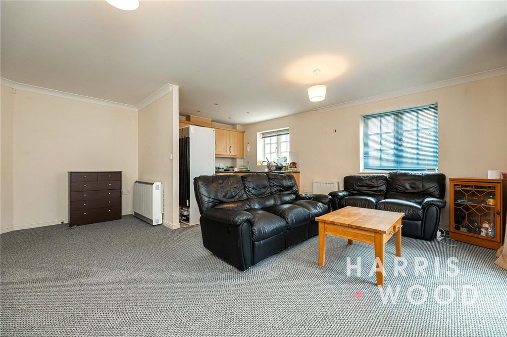 Property photo 3 of 15 Picture No. 19