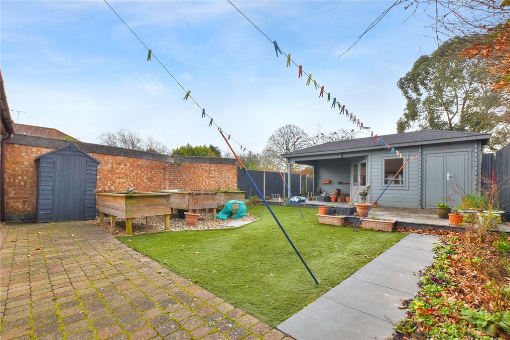 Property photo 1 of 12 Picture No. 15