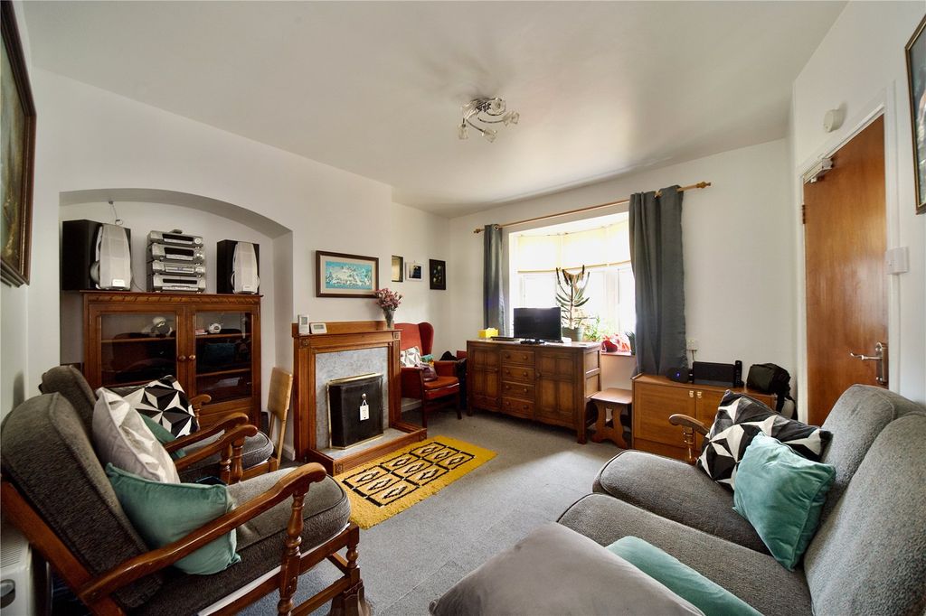 Property photo 2 of 21 Picture No. 22