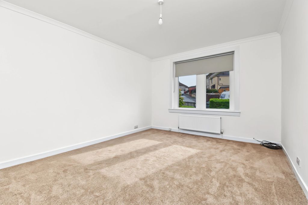 Property photo 2 of 9 Lounge Angle 1