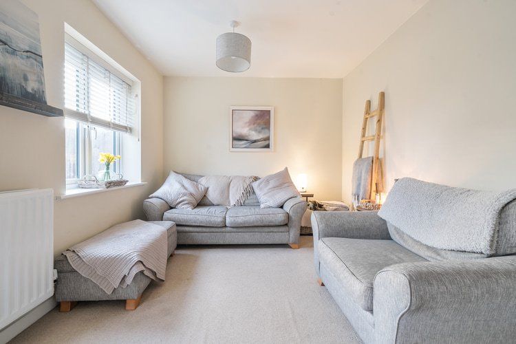 Property photo 3 of 24