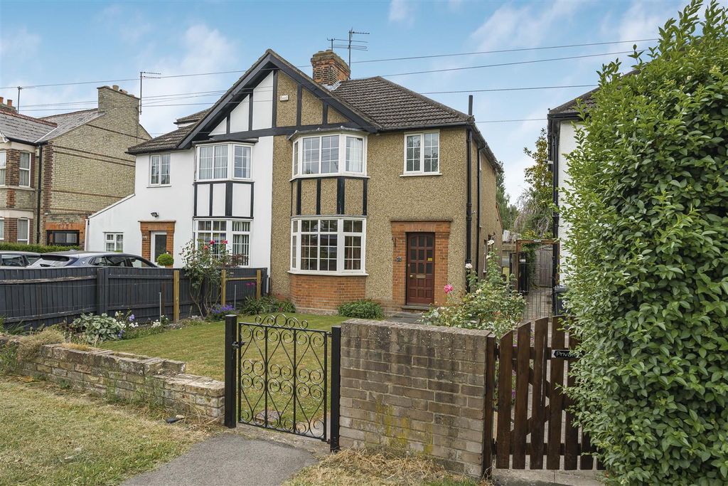 Property photo 2 of 19 17_56063.Jpg