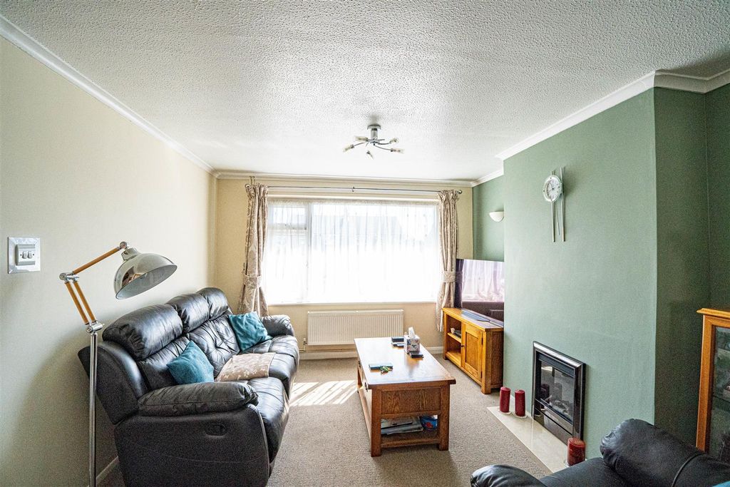 Property photo 2 of 24 Dsc04409.Jpg