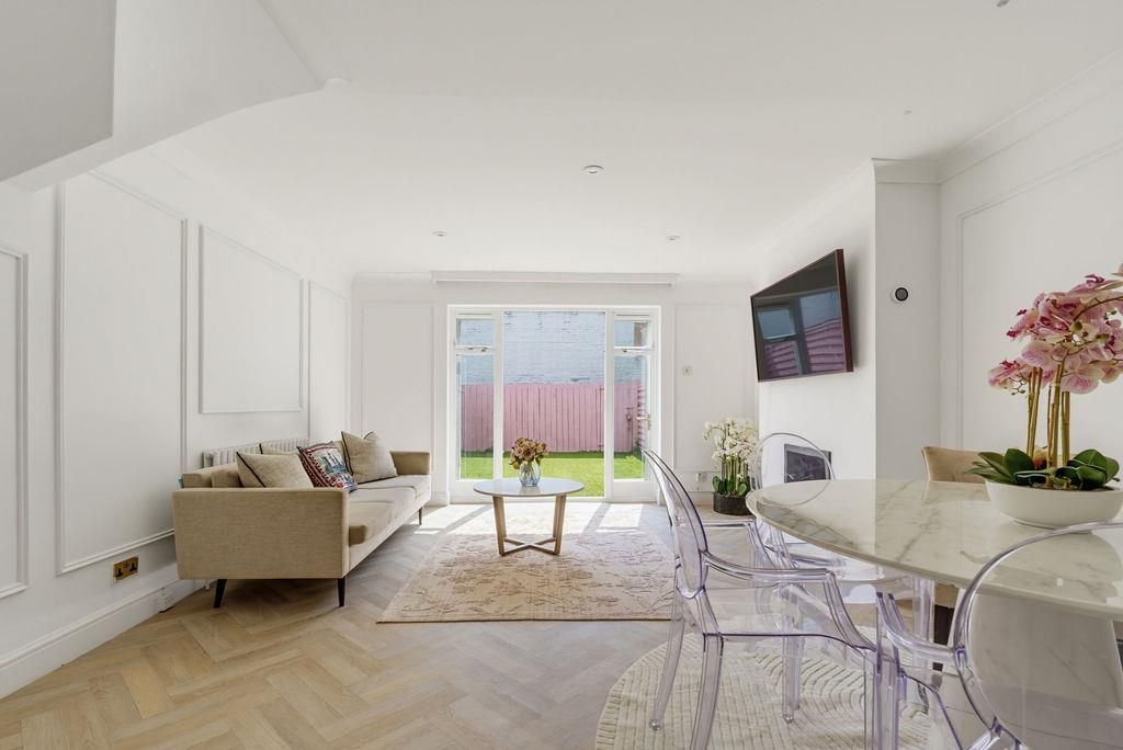 Property photo 1 of 13 Image