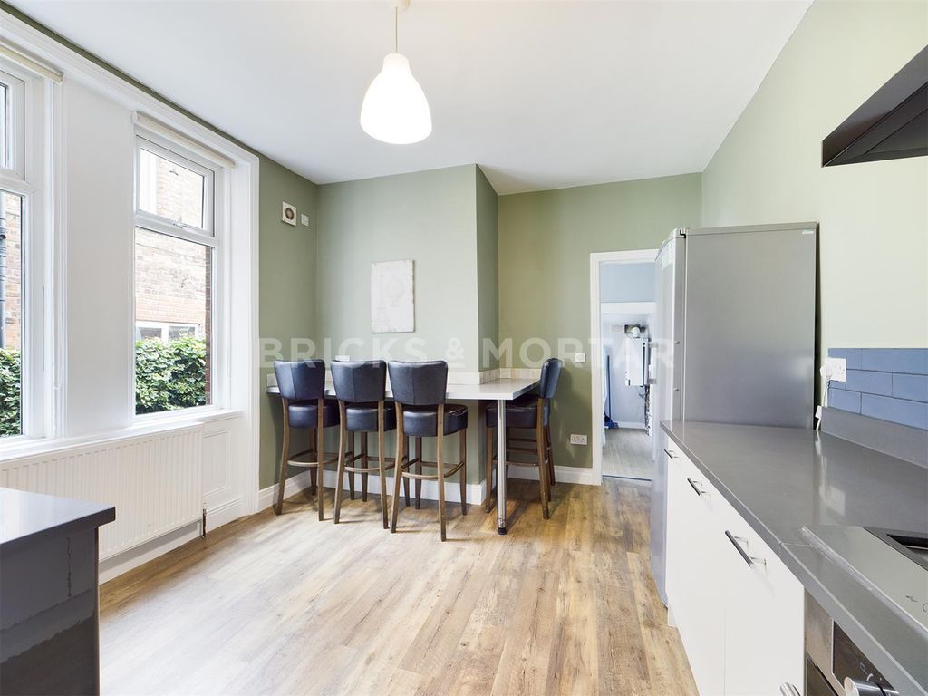 Property photo 2 of 14 Tz9Mvdkckec_Cxtfq-Zvyq.Jpg