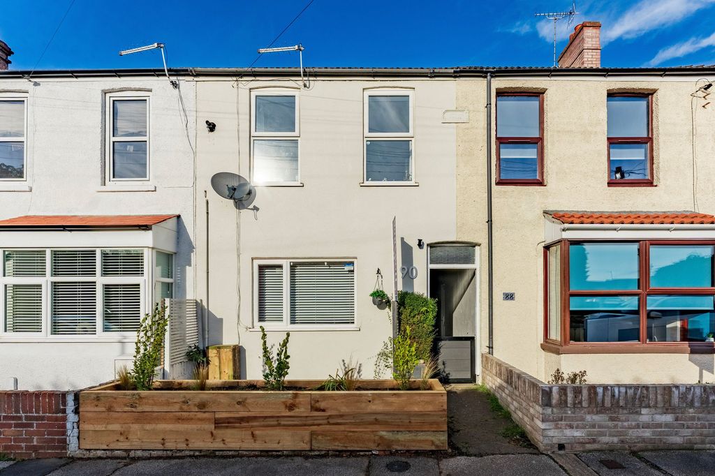 Property photo 1 of 14