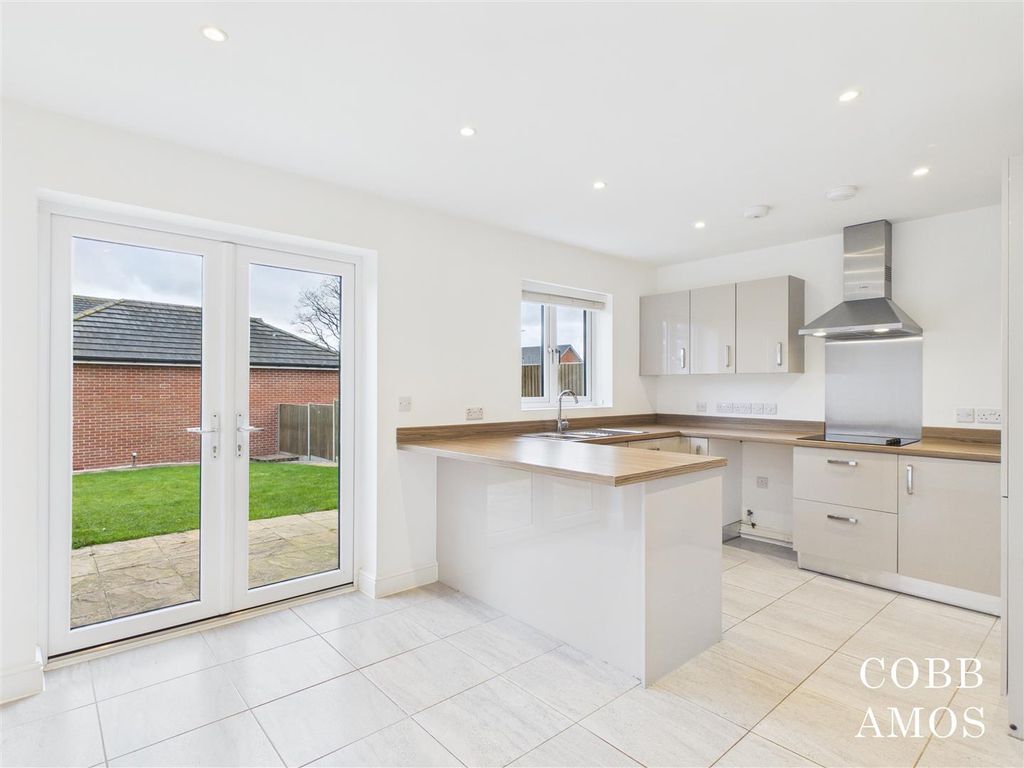 Property photo 2 of 19 Cam02803G0-Pr0266-Still011.Jpg