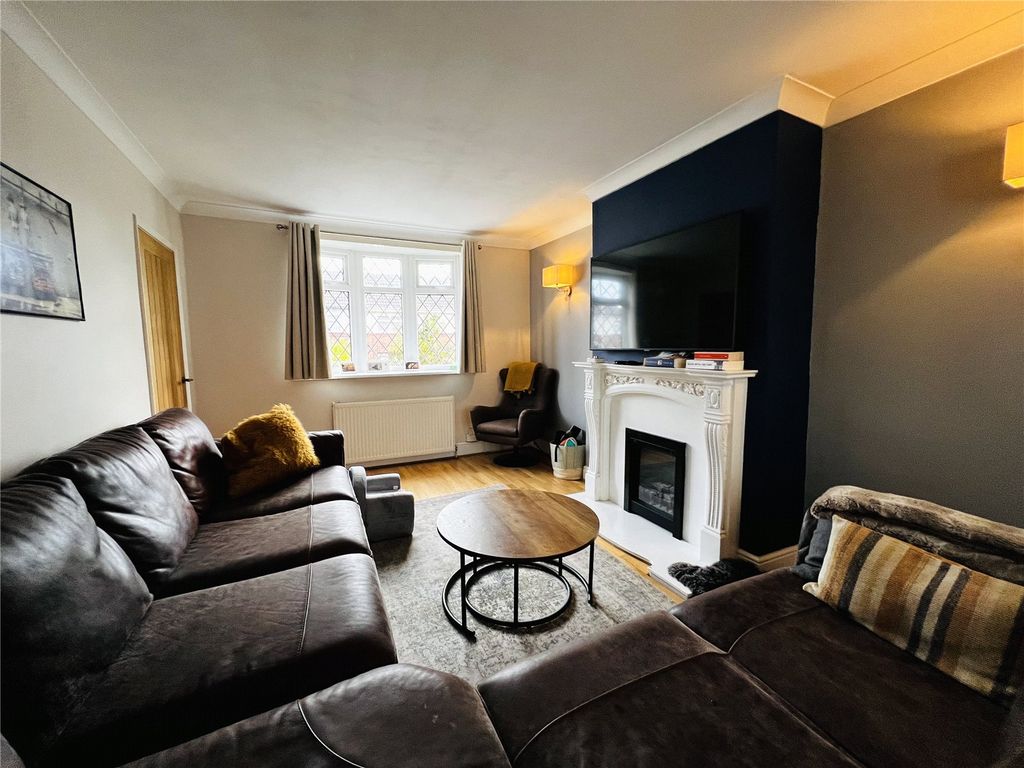 Property photo 3 of 10 Picture No. 09