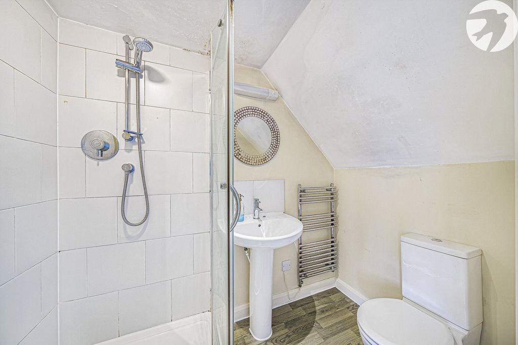 Property photo 3 of 15 Shower Room