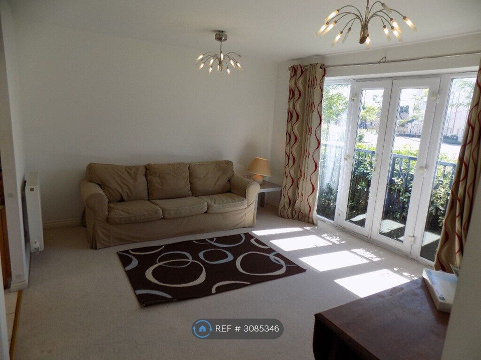 Property photo 3 of 10 Sitting Room