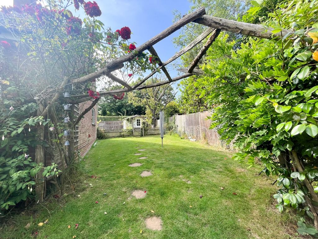 Property photo 3 of 22