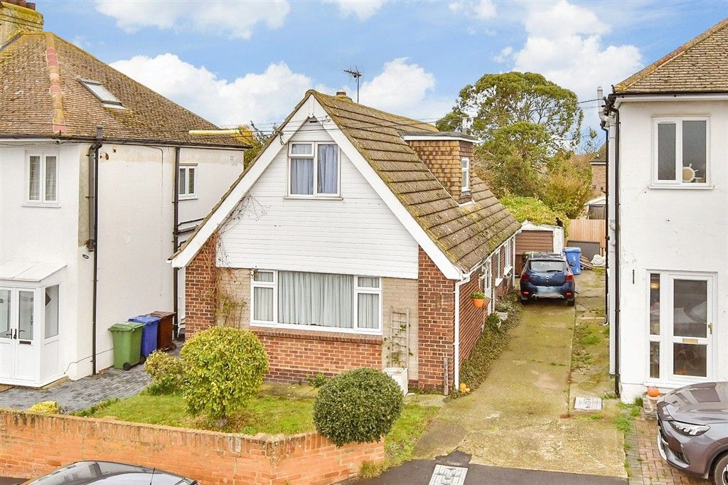 Property photo 1 of 10 External (Web)