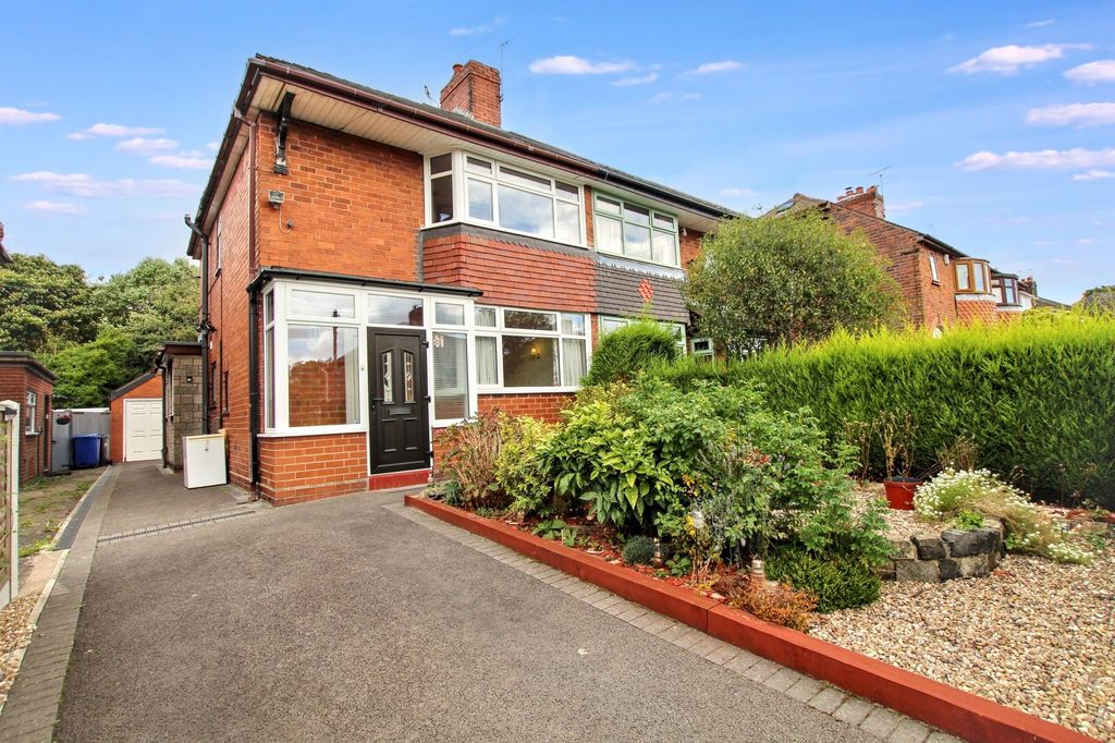 Property photo 1 of 23