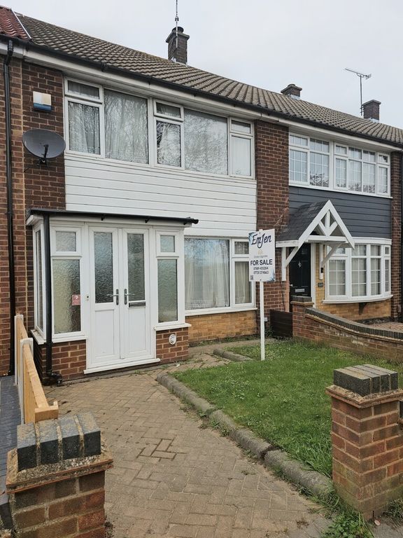 Property photo 1 of 1 Corringham Road