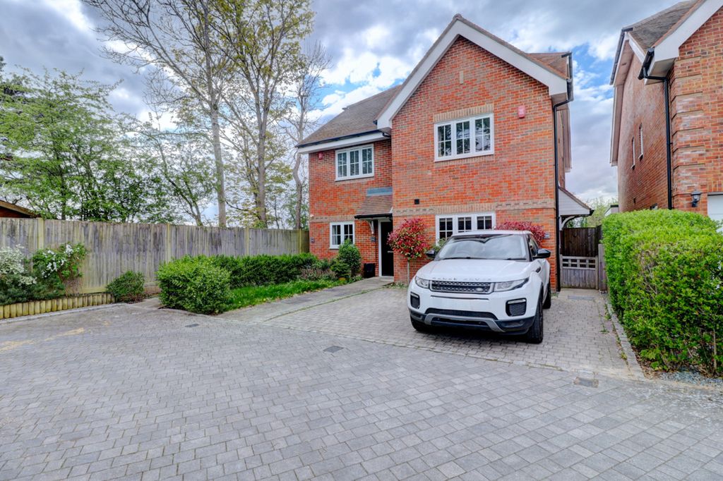 Property photo 1 of 13 Picture No. 10