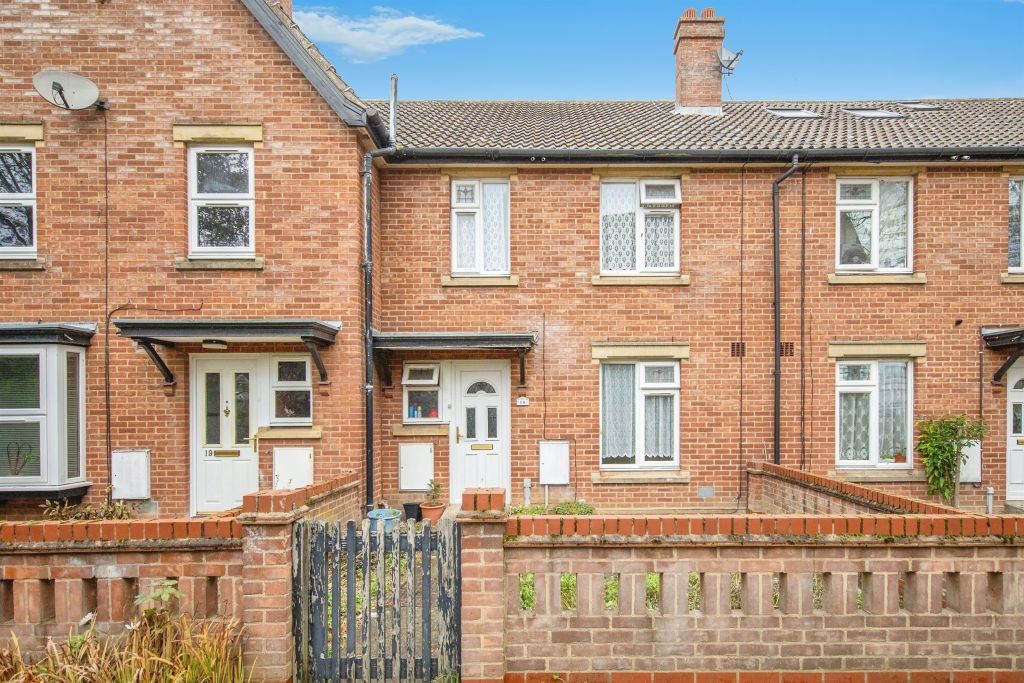 Property photo 1 of 17