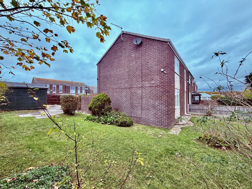 Property photo 3 of 14