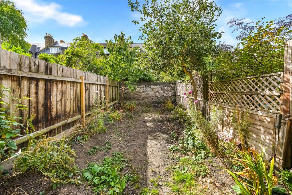 Property photo 2 of 15 Picture No. 01