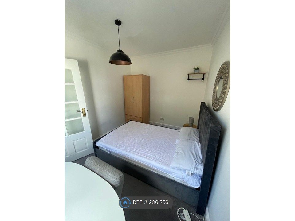 Property photo 3 of 18 Double Room 1