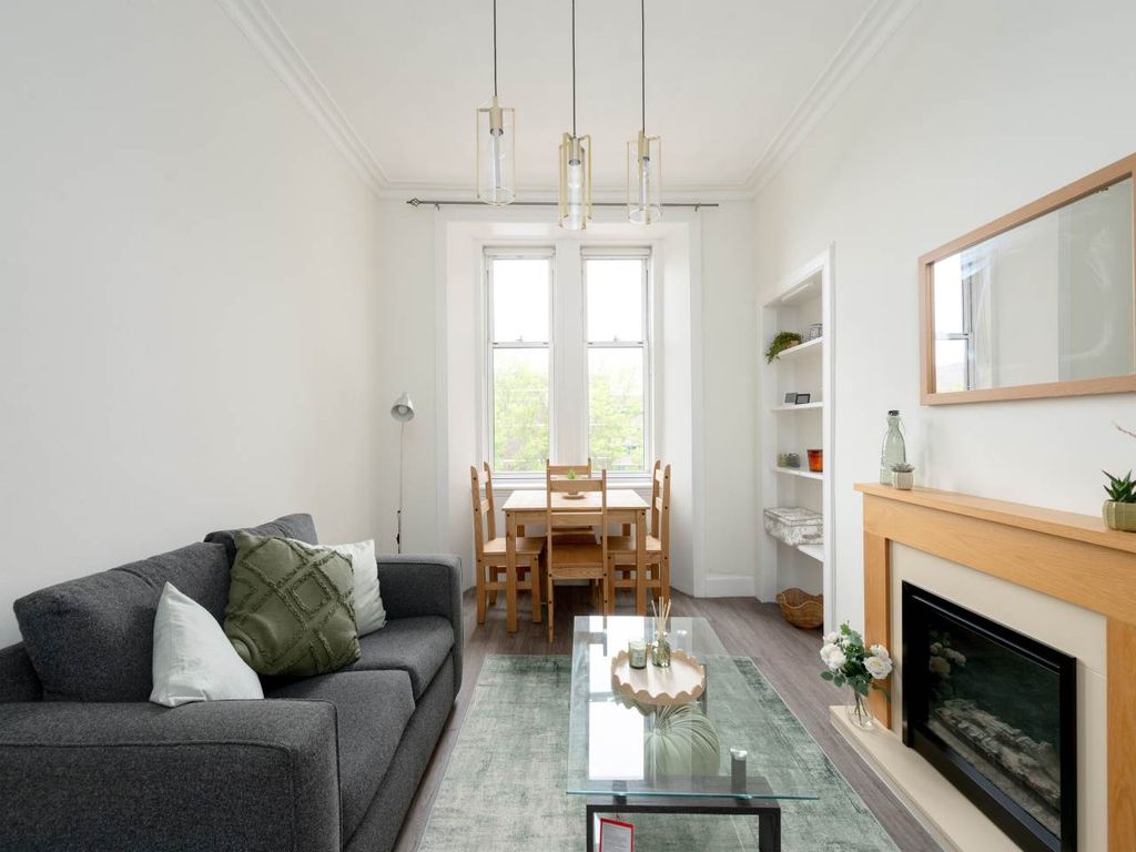 Property photo 3 of 15 79669_Hillend_Re_02