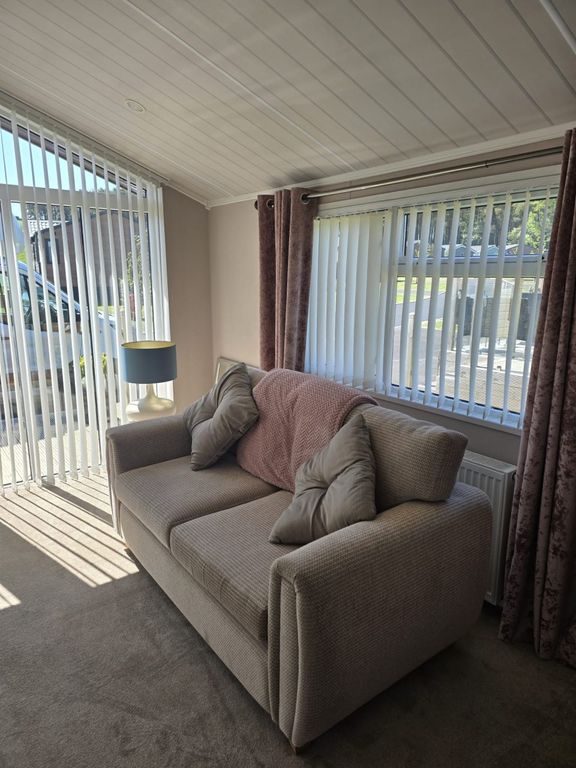 Property photo 3 of 14 3