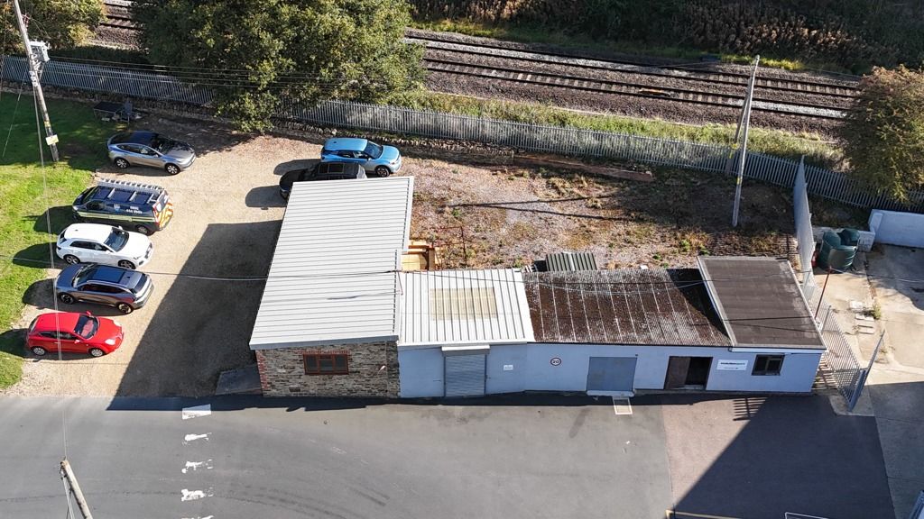 Property photo 1 of 7 Photo 7