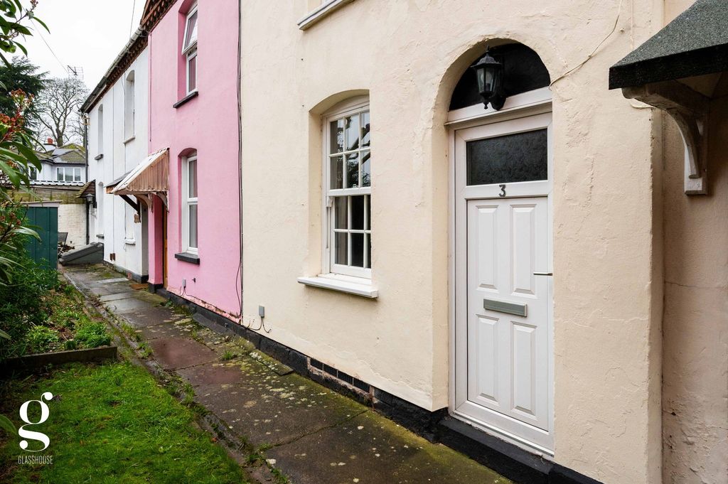 Property photo 1 of 13