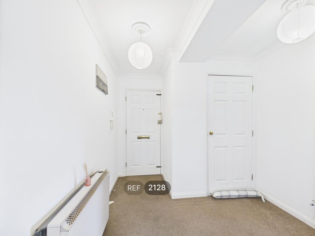 Property photo 3 of 9 Hallway