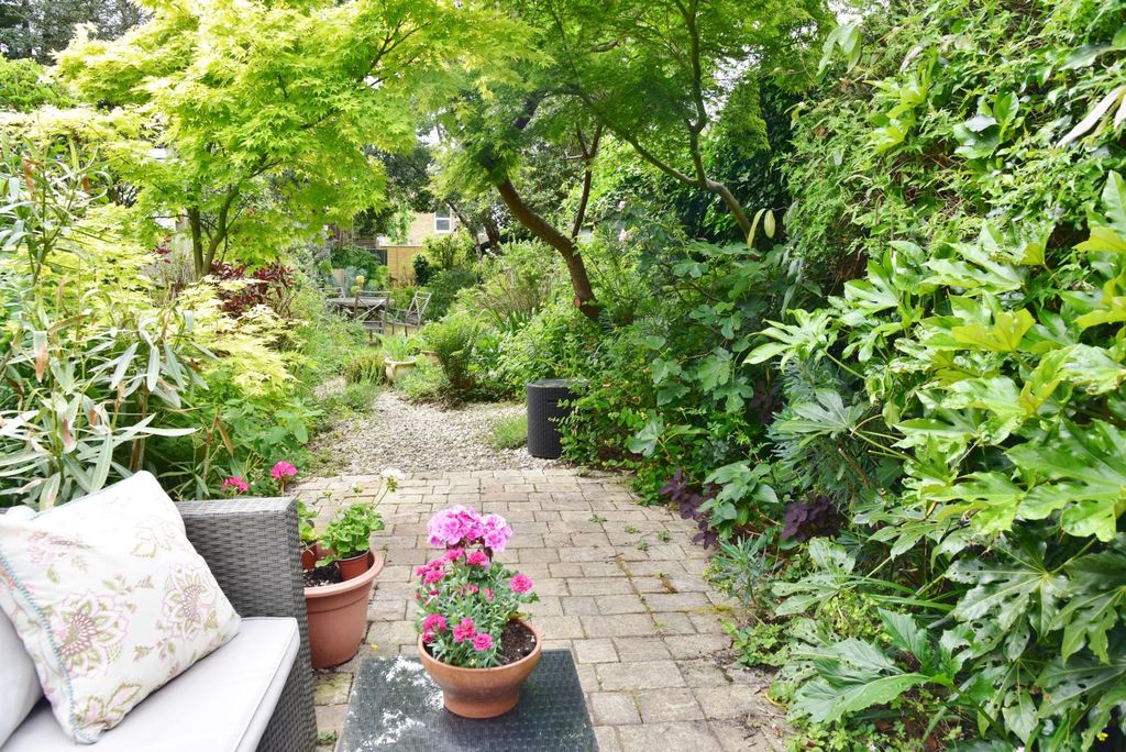 Property photo 3 of 14