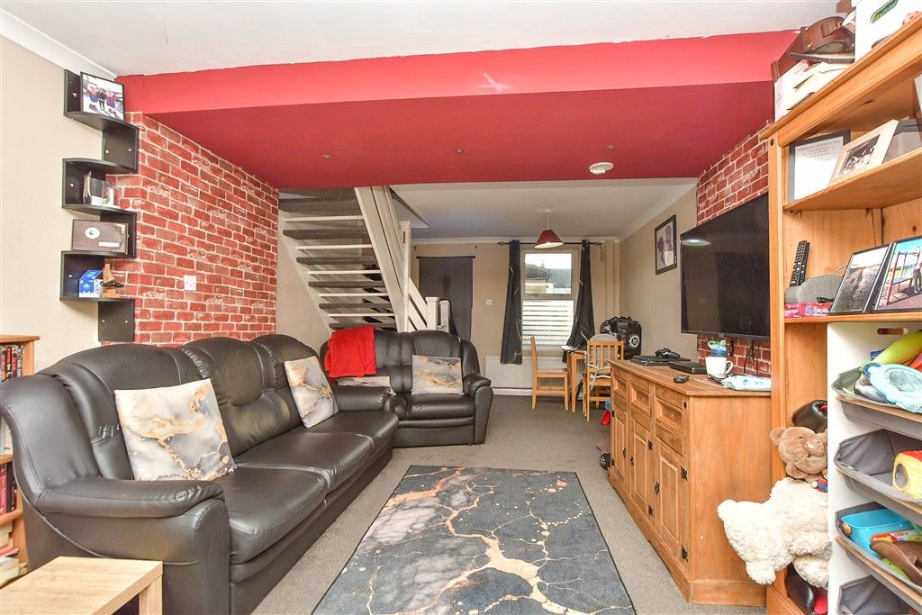 Property photo 2 of 8 Lounge/Diner