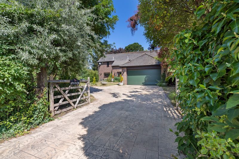 Property photo 1 of 24 Photo 22