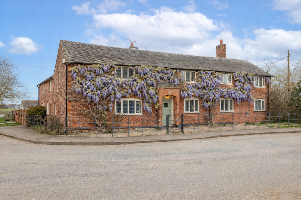 Property photo 1 of 38