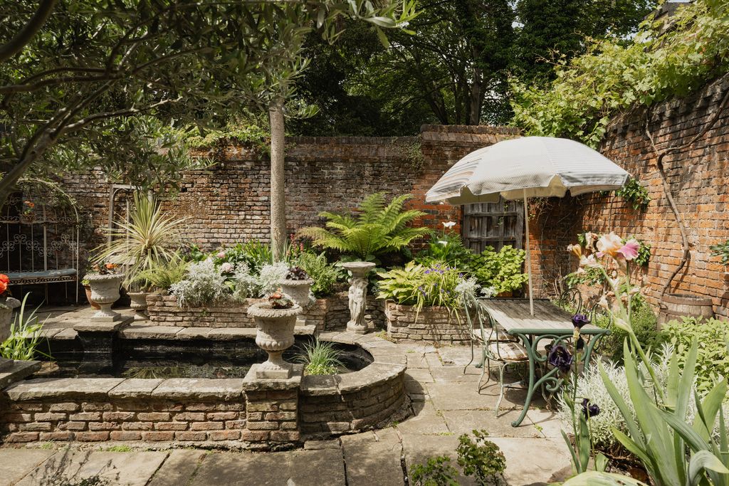 Additional image 38 of 6 bed semi-detached house for saleNorthgate Street, Ipswich, Suffolk IP1