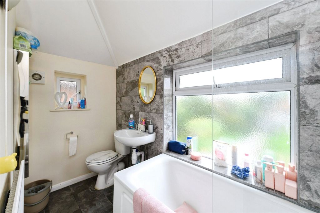 Property photo 3 of 7 Picture No. 07