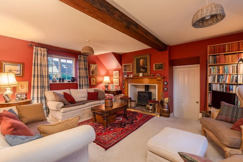 Property photo 3 of 28 Photo 3