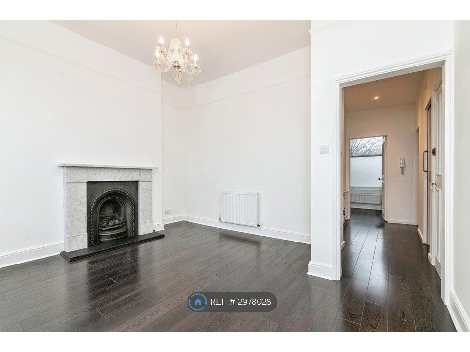 Property photo 3 of 18 Sitting Room - Hall