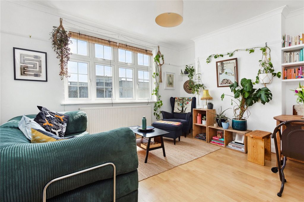 Property photo 1 of 12 Picture No. 03