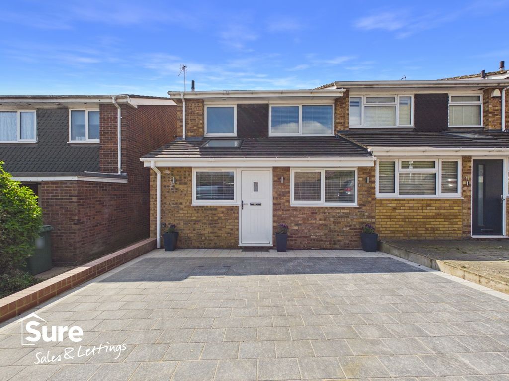 Property photo 2 of 30 4637263